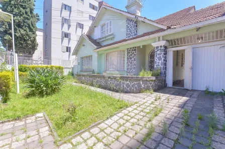 Casa com 3 Quartos à venda, 250m² no São Francisco, Curitiba