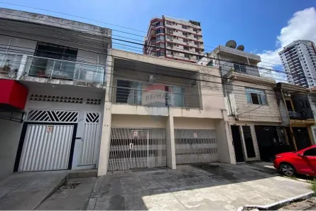 Casa com 5 Quartos à venda, 368m² no Jurunas, Belém