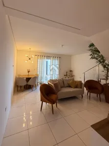 Sobrado com 3 Quartos à venda, 177m² no Loteamento Villa Branca, Jacareí
