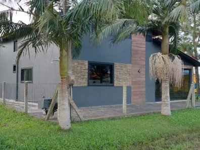 Casa com 3 Quartos à venda, 150m² no Furnas (Lagoa Cortada), Balneário Gaivota