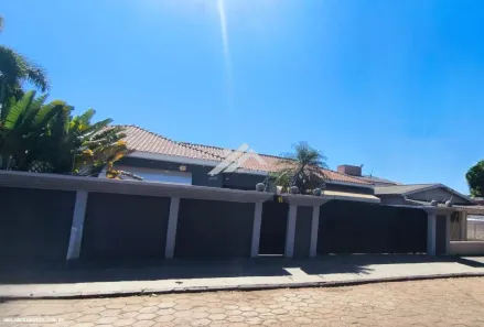 Casa com 5 Quartos à venda, 367m² no Vila Paraná, Presidente Epitácio