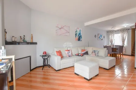 Sobrado com 3 Quartos à venda, 190m² no Tanguá, Almirante Tamandaré