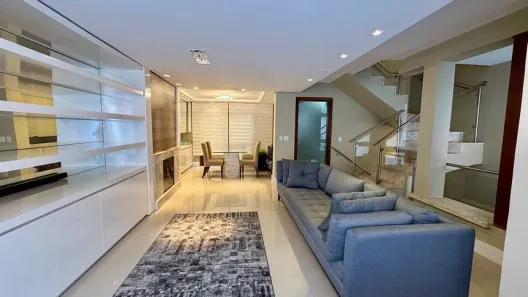 Casa com 4 Quartos à venda, 256m² no Vila Conceição, Porto Alegre