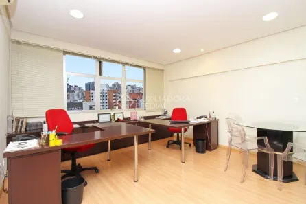 Sala Comercial à venda, 111m² no Auxiliadora, Porto Alegre