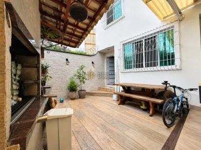 Casa com 3 Quartos à venda, 83m² no Santa Amélia, Belo Horizonte