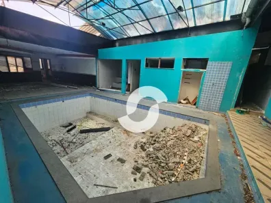 Ponto Comercial à venda, 813m² no Mata Paca, Niterói