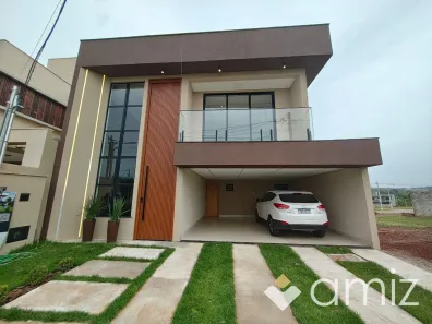 Sobrado com 4 Quartos à venda, 231m² no Jardins Parma, Senador Canedo