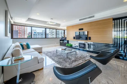 Apartamento com 3 Quartos à venda, 201m² no Auxiliadora, Porto Alegre