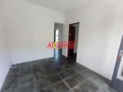 Casa com 1 Quarto para alugar, 75m² no Jardim Diogo, Guarulhos