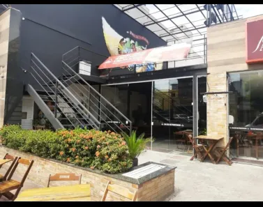 Prédio Comercial à venda, 350m² no Brás de Pina, Rio de Janeiro