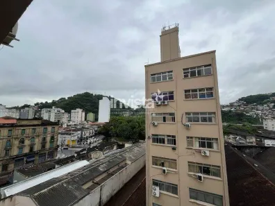 Sala Comercial para alugar, 184m² no Centro, Santos