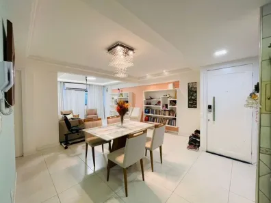 Apartamento com 2 Quartos à venda, 60m² no Meireles, Fortaleza