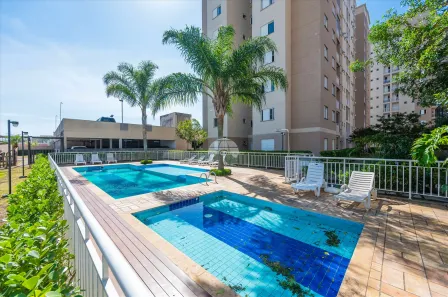 Apartamento com 2 Quartos à venda, 55m² no Xaxim, Curitiba