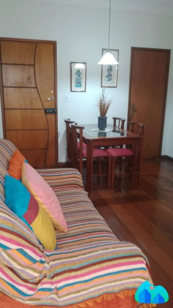 Casa com 2 quartos — Centro, Belo Horizonte