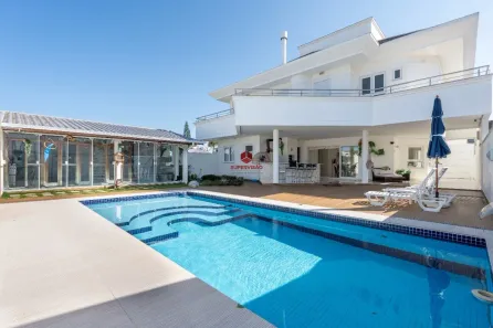 Casa com 4 Quartos à venda, 872m² no Jurerê, Florianópolis
