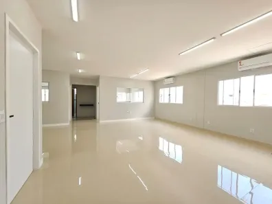 Ponto Comercial com 9 Quartos para alugar, 180m² no Tirol, Natal