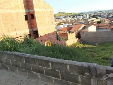 Lote/Terreno à venda, 310m² no Jardim Prestes de Barros, Sorocaba