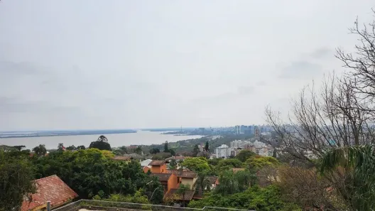 Casa com 3 Quartos à venda, 196m² no Menino Deus, Porto Alegre