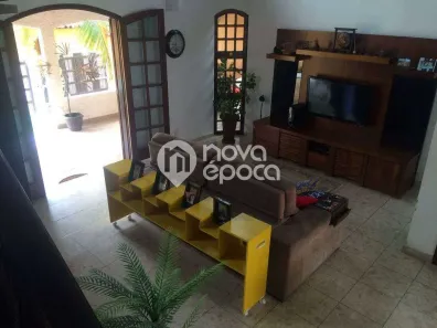 Casa de Condomínio com 5 Quartos à venda, 283m² no Pitangueiras, Rio de Janeiro