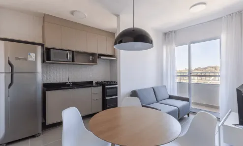 Apartamento com 2 Quartos para alugar, 47m² no Jardim Botânico, Curitiba