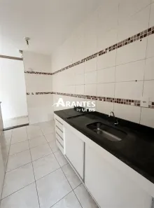 Apartamento com 2 Quartos à venda, 57m² no Segismundo Pereira, Uberlândia