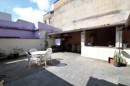Prédio Comercial com 6 Quartos à venda, 604m² no Carlos Prates, Belo Horizonte