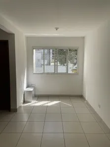 Apartamento com 2 Quartos à venda, 46m² no Loteamento Sumaré, Maringá