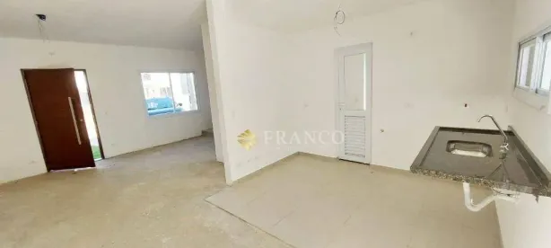 Casa de Condomínio com 2 Quartos à venda, 165m² no Piracangaguá II, Taubaté