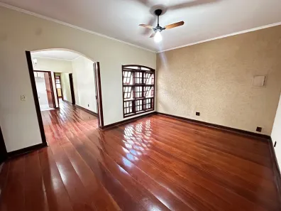 Casa com 3 Quartos para alugar, 110m² no Vila Jardini, Sorocaba
