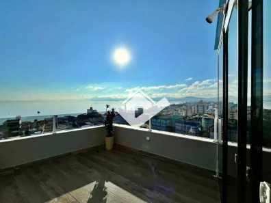 Cobertura com 2 Quartos à venda, 105m² no Barreiros, São José