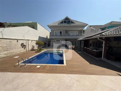 Sobrado com 6 Quartos à venda, 525m² no Recreio dos Bandeirantes, Rio de Janeiro