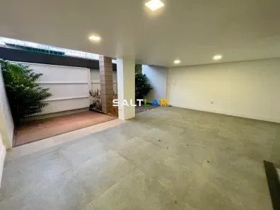 Casa com 3 Quartos à venda, 234m² no Cajazeiras, Fortaleza