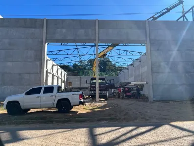 Galpão/Depósito/Armazém para alugar, 1400m² no Jardim das Hortências, Caxias do Sul