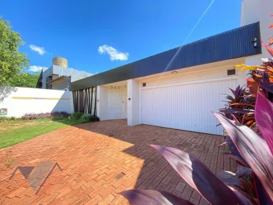 Sobrado com 3 Quartos para alugar, 342m² no Recanto Tropical, Cascavel