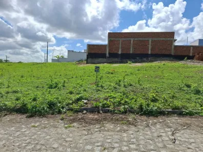 Lote/Terreno à venda, 146m² no Ligeiro, Queimadas