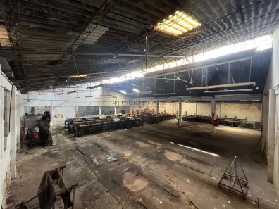 Galpão/Depósito/Armazém à venda, 5500m² no Cidade Industrial, Contagem