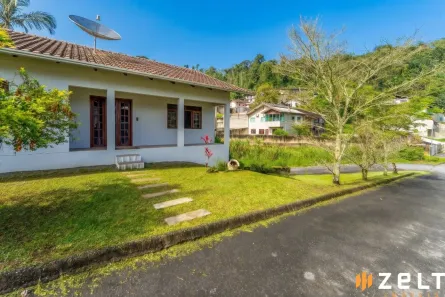 Casa com 3 Quartos à venda, 130m² no Escola Agrícola, Blumenau