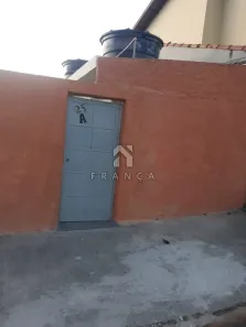 Casa com 1 Quarto para alugar, 40m² no Parque Santo Antônio, Jacareí