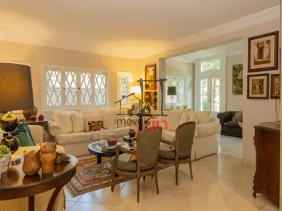 Casa com 3 Quartos à venda, 550m² no Pacaembu, São Paulo