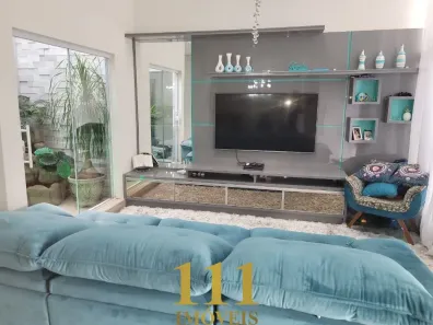 Casa com 3 Quartos à venda, 220m² no Parque São Cristóvão, Taubaté