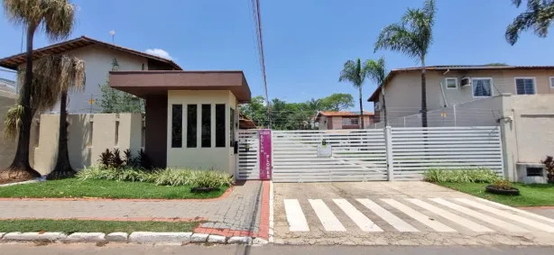 Casa de Condomínio com 3 Quartos à venda, 75m² no Residencial Center Ville, Goiânia
