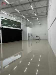 Galpão/Depósito/Armazém à venda, 200m² no Jardim Aeroporto, São José dos Campos