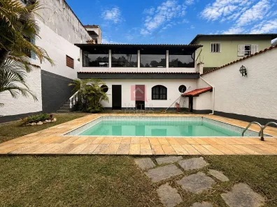 Casa com 4 Quartos à venda, 200m² no Quissama, Petrópolis