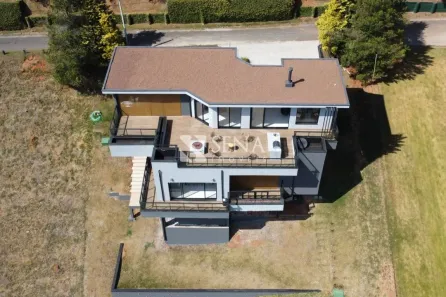 Casa de Condomínio com 3 Quartos à venda, 355m² no , Santo Antônio do Pinhal