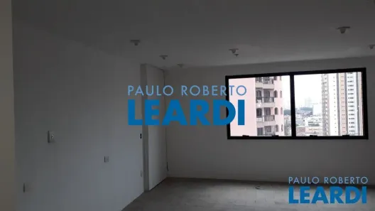 Sala Comercial para alugar, 33m² no Vila Gomes Cardim, São Paulo