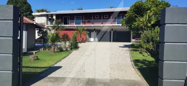 Casa com 3 Quartos à venda, 364m² no Bela Vista, Gaspar