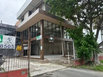 Ponto Comercial para alugar, 135m² no Hauer, Curitiba