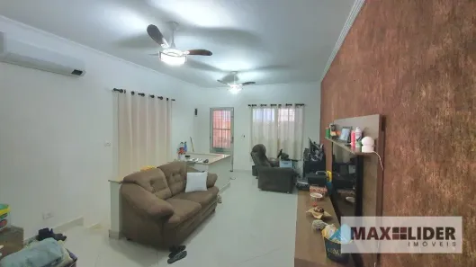 Casa com 2 Quartos à venda, 160m² no Jardim Itaquiti, Barueri