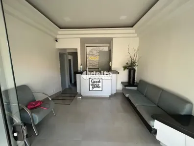 Ponto Comercial para alugar, 12m² no Cazeca, Uberlândia