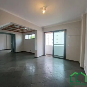 Apartamento com 4 Quartos para alugar, 230m² no Cambuí, Campinas